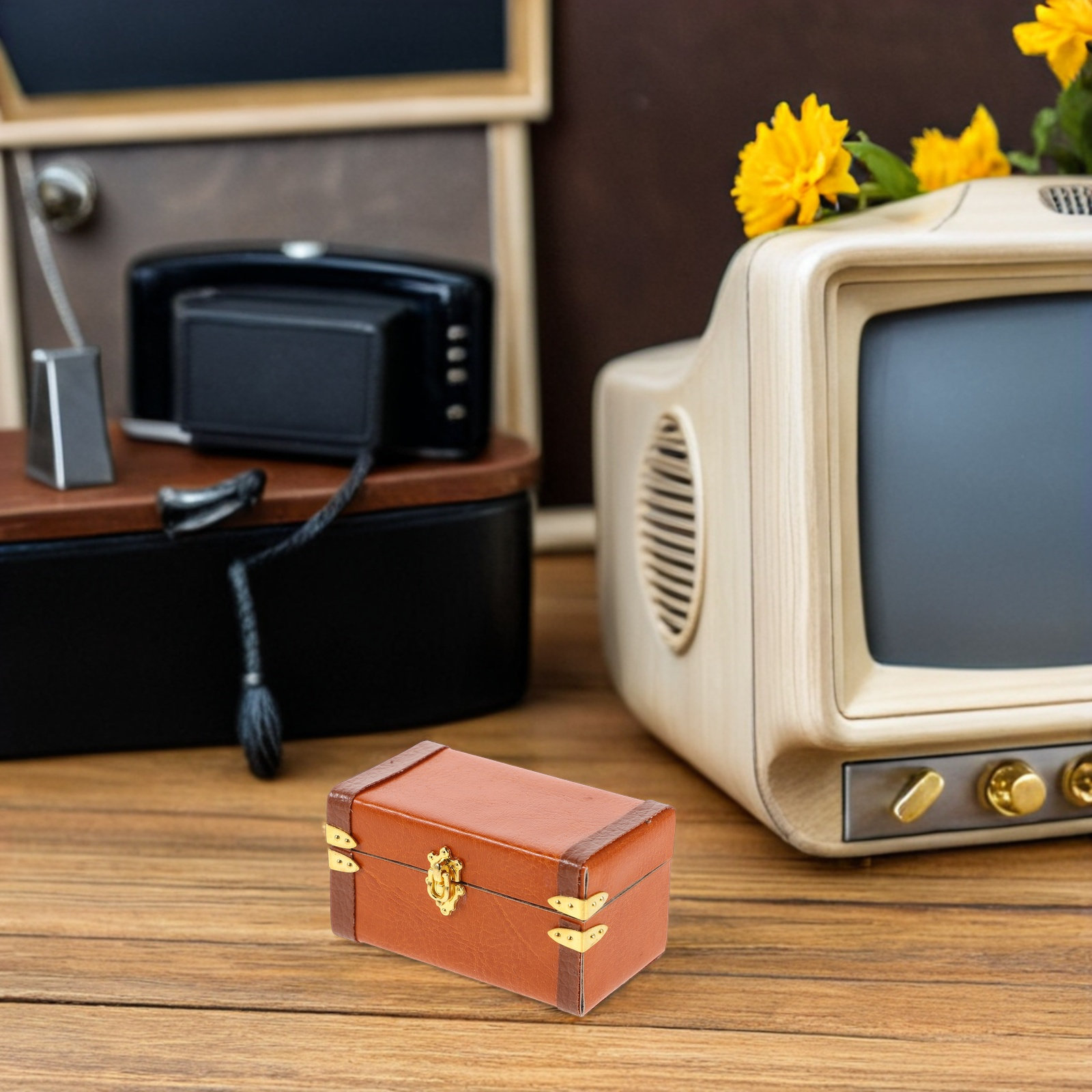 Retro Vintage Trunk Suitcase - حقيبة سفر مصغرة بتصميم عتيق، خفيفة