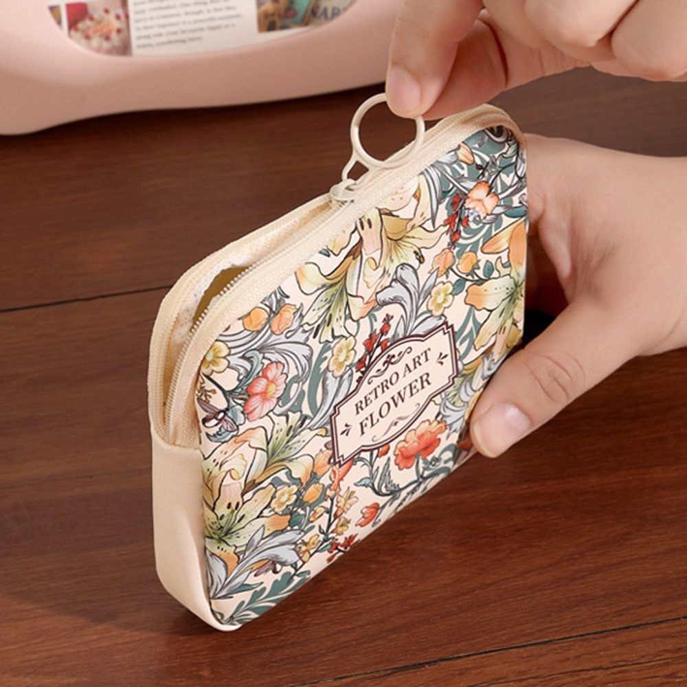 Cosmetic Bags - حقيبة جديدة من البولي فينيل كلوريد
