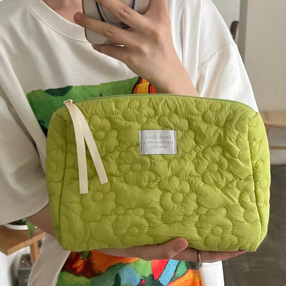 حقيبة مكياج نسائية جديدة بنقشة - مراجعة Cosmetic Bags وسعره