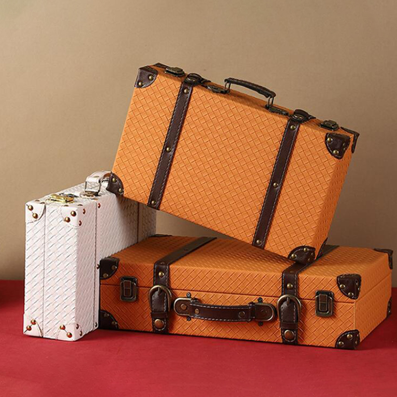 حقيبة خشبية عتيقة متعددة الوظا - مراجعة Retro Vintage Trunk Suitcase وسعره